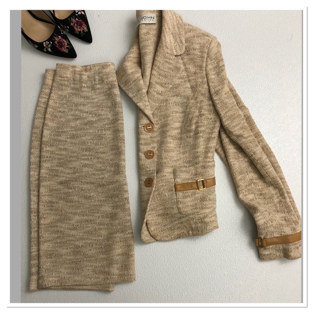St. John Collection skirt suit knit 2 piece suit - Picture 7 of 8